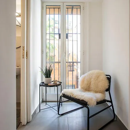 Santa Caterina By The Pantheon - 2br *