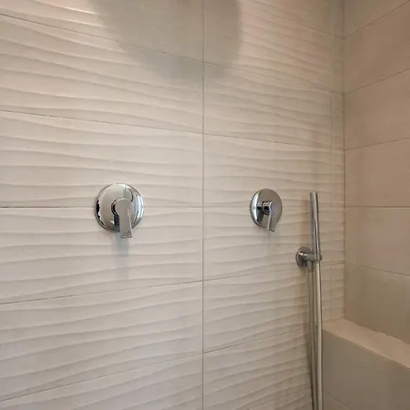 Santa Caterina By The Pantheon - 2br *