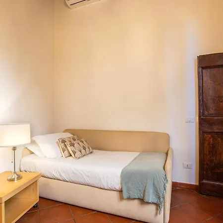 Santa Caterina By The Pantheon - 2br Apartmán Řím