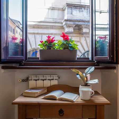 Santa Caterina By The Pantheon - 2br * Řím