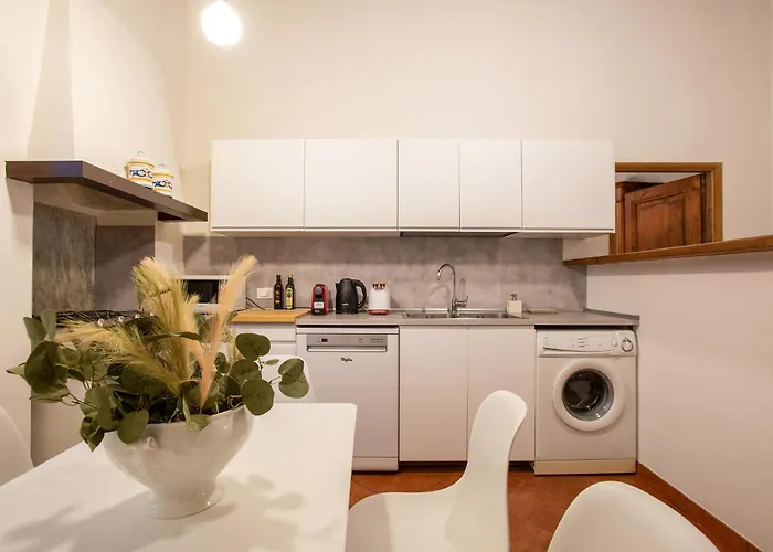 Santa Caterina By The Pantheon - 2br