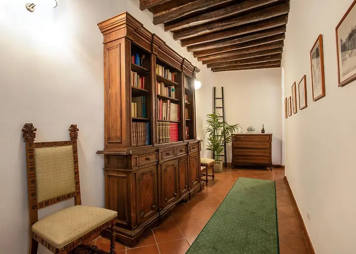 Santa Caterina By The Pantheon - 2br