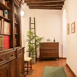 Santa Caterina By The Pantheon - 2br * Rom