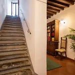 Santa Caterina By The Pantheon - 2br Lägenhet *