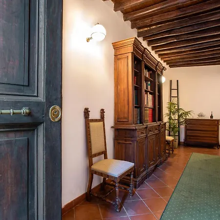 Santa Caterina By The Pantheon - 2br 公寓 *